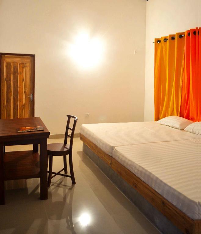 Pelican View Cottages Kataragama Buitenkant foto